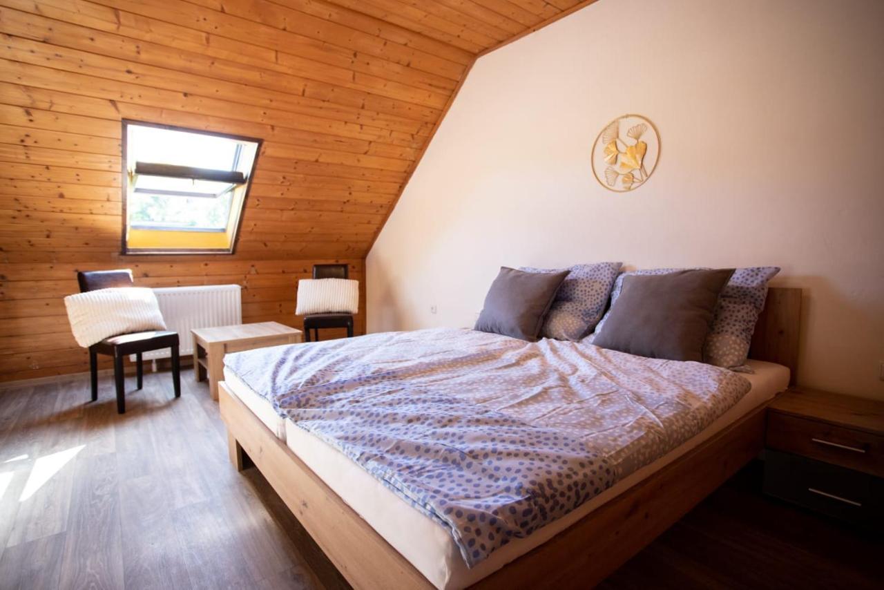 Tina Apartments Cerna v Posumavi Luaran gambar